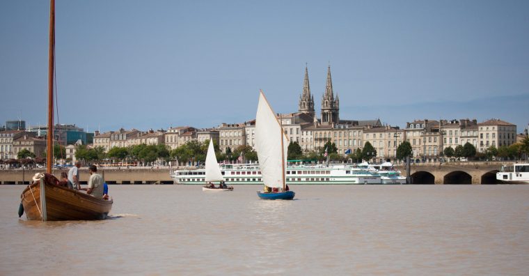 Tourisme fluvial, Bordeaux