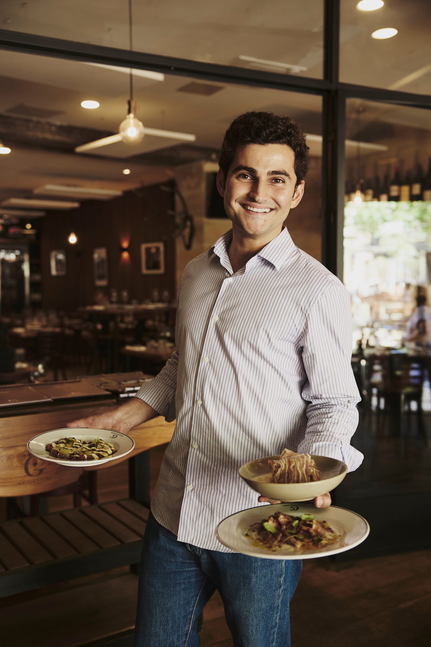 Vincent Bernard-Camparat, Arthur Edange, Gueuleton