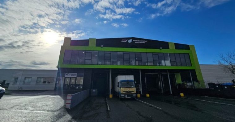 Illustration de l'article Vayres : Pronatura ouvre un nouveau site logistique