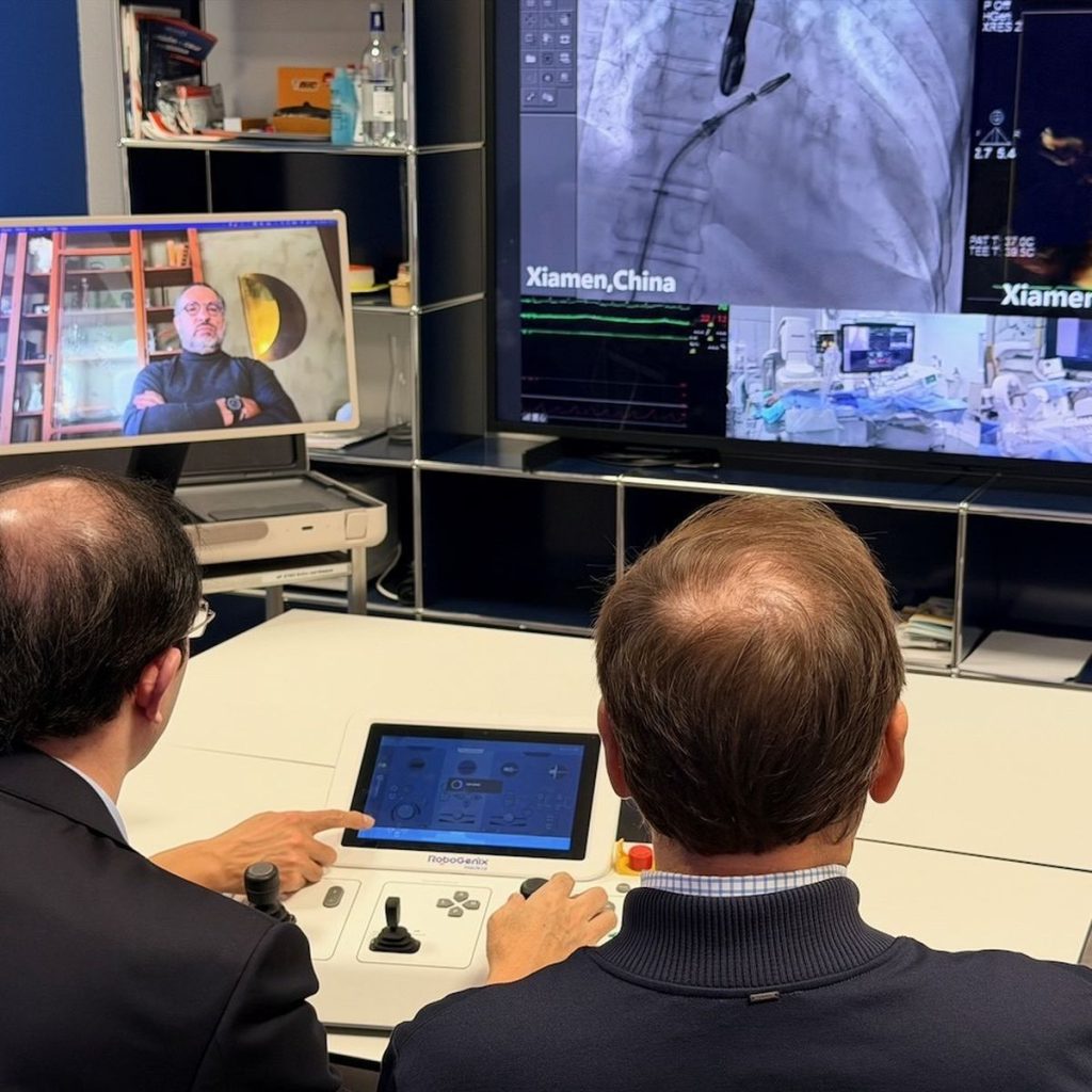 CHU Bordeaux, intervention cardiaque transcontinentale télépilotée