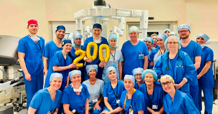 Illustration de l'article Bordeaux : le CHU célèbre le 200e patient opéré du rein en chirurgie robotisée